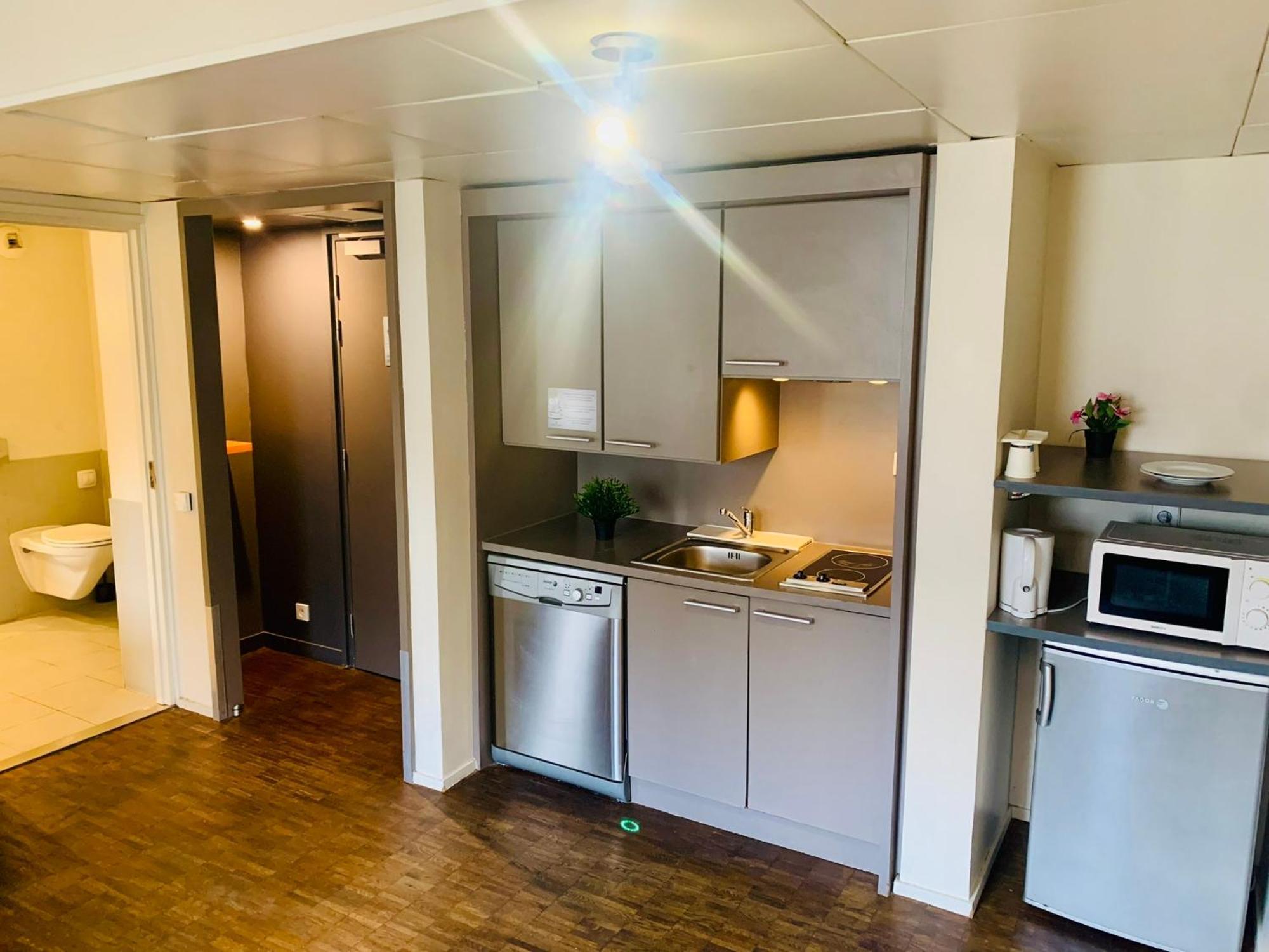 Aparthotel Standing By Actisource 4*
